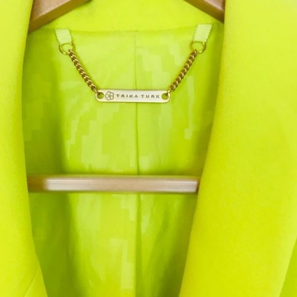 SOLD- Trina Turk Bright Citron Yellow Ruffle Blazer - Picture 4 of 9